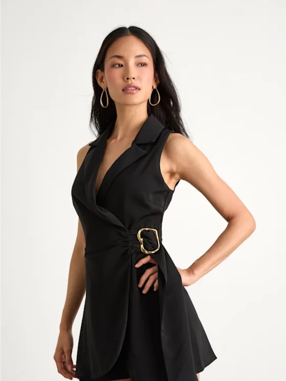 NWT! Lulus Angie Black Collared Wrap Belted Romper. Small